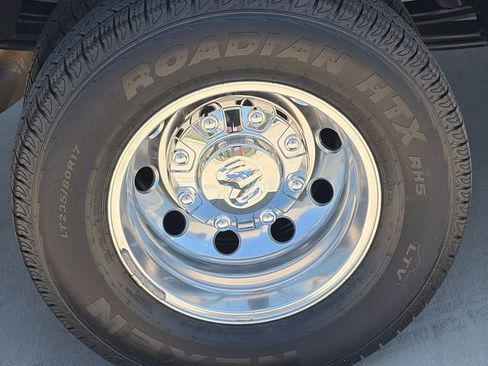Used 2025 RAM 3500 Longhorn AWD/4WD image 11