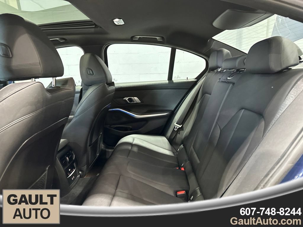 Used 2021 BMW 330i xDrive Sedan w/ Convenience Package AWD/4WD image 15