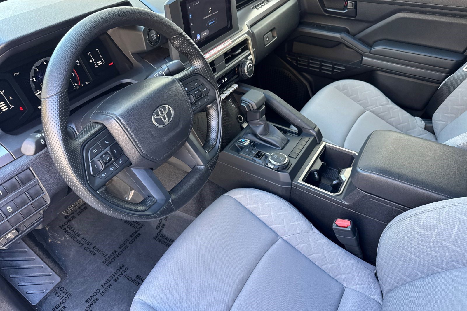 Used 2026 Toyota Tacoma SR5 AWD/4WD image 4