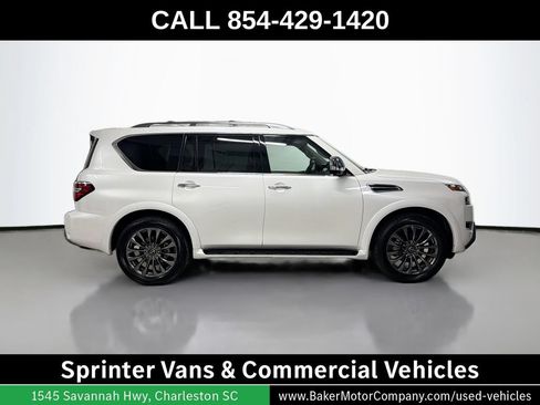 Used 2024 Nissan Armada Platinum w/ Captain's Chairs Package RWD image 8