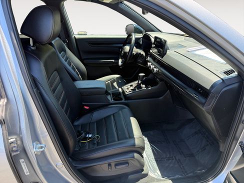 Used 2025 Honda CR-V Sport-L image 19