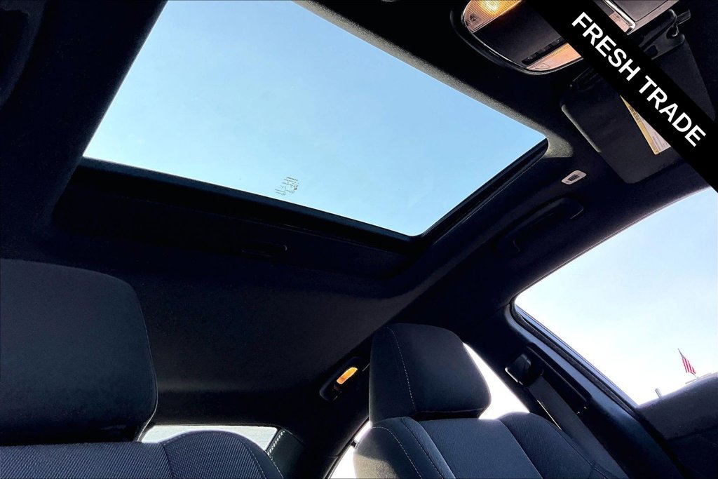 Used 2019 Dodge Charger SXT RWD image 25