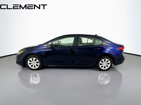 Used 2026 Toyota Corolla LE FWD image 6