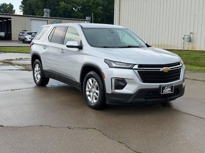 Used 2022 Chevrolet Traverse LS