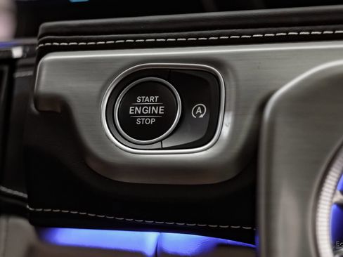 Used 2025 Mercedes-Benz G 550 image 76