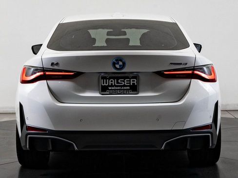 Used 2023 BMW i4 eDrive40 w/ Premium Package RWD image 7