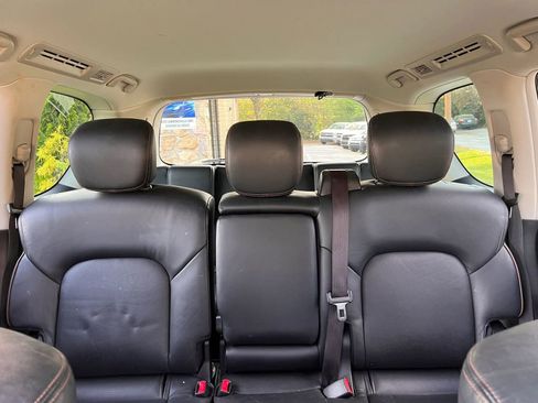Used 2018 Nissan Armada SL w/ Premium Package RWD image 21