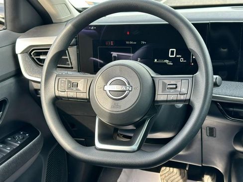 New 2026 Nissan Kicks SV image 7