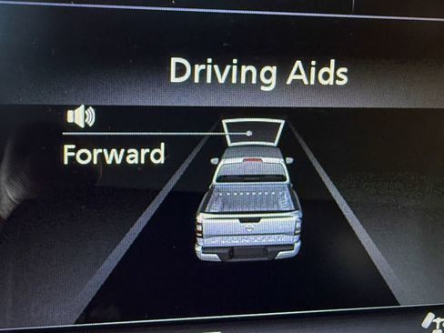 Certified 2022 Nissan Frontier SV image 17