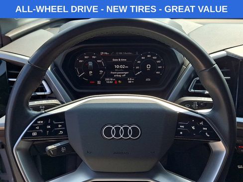 Used 2023 Audi Q4 e-tron Premium AWD/4WD image 20