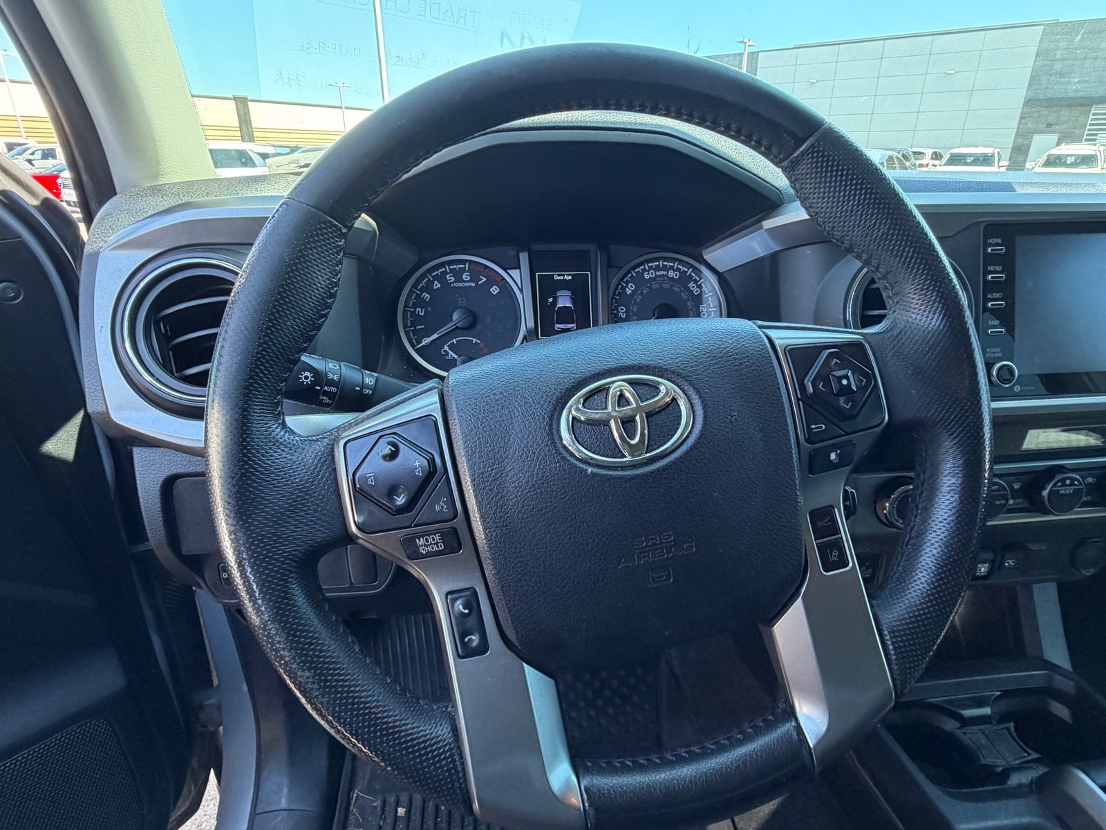 Used 2021 Toyota Tacoma SR5 w/ Technology Package AWD/4WD image 10