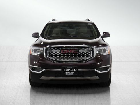 Used 2018 GMC Acadia Denali w/ Technology Package image 8