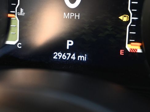 Used 2024 Jeep Wrangler Sport S image 23