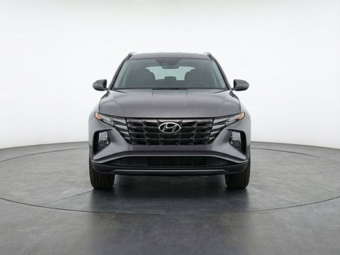 Used 2025 Hyundai Tucson SEL image 2