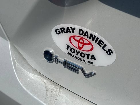 New 2026 Toyota Camry XLE FWD image 34