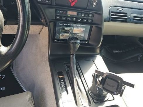 Used 1996 Chevrolet Corvette Coupe image 5