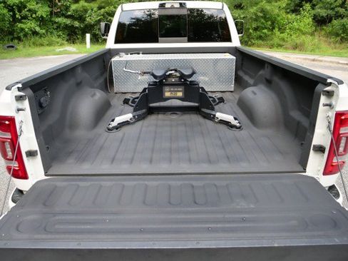 Used 2021 RAM 3500 Laramie w/ Safety Group AWD/4WD image 33