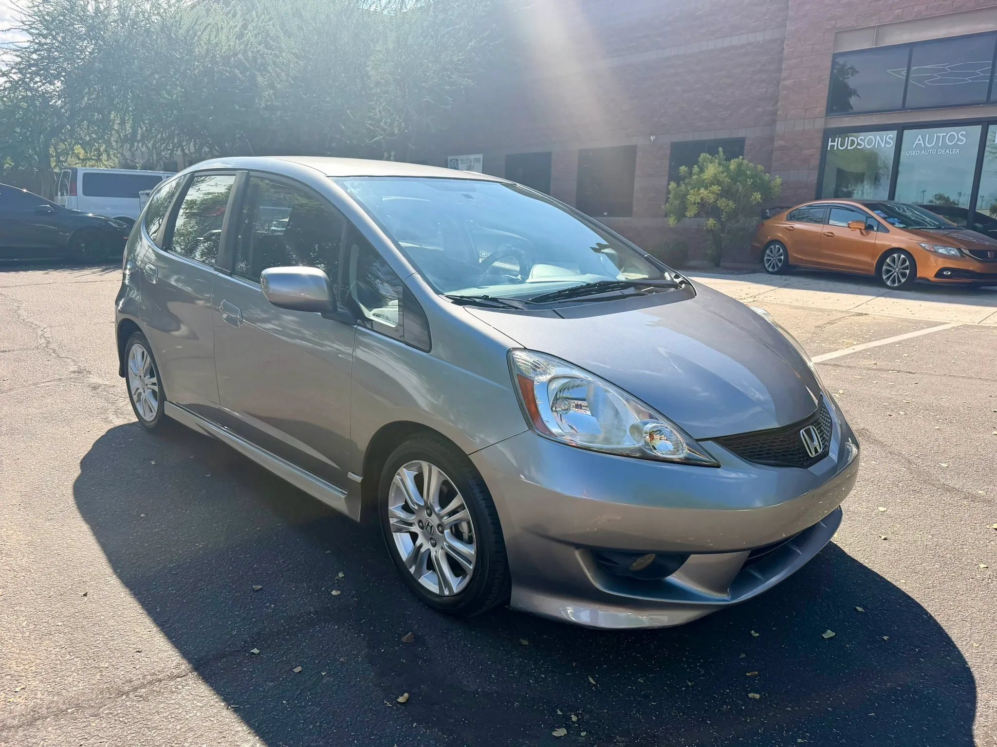 Used 2010 Honda Fit Sport image 3