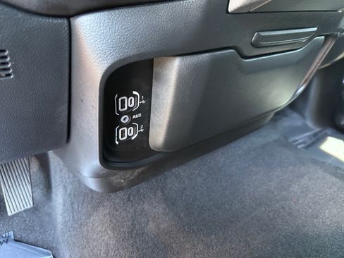 Used 2025 RAM 1500 Tradesman w/ Night Edition AWD/4WD image 22