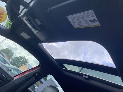 Used 2019 Volkswagen Jetta GLI Autobahn FWD image 24