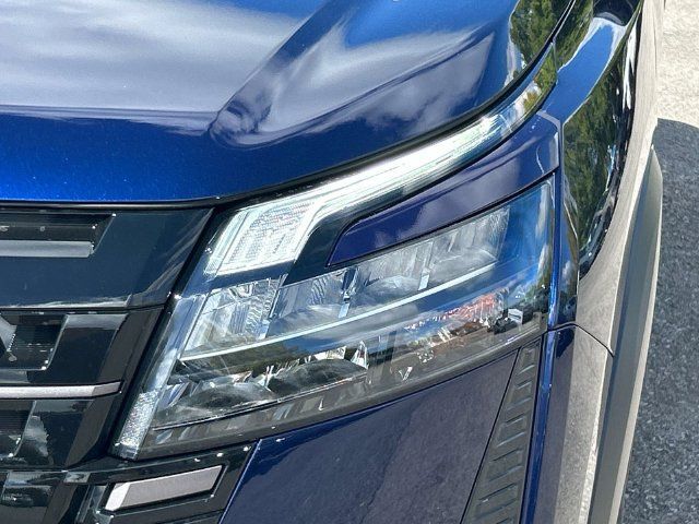 New 2026 Nissan Pathfinder Platinum AWD/4WD image 9