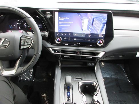 Used 2026 Lexus RX 350 Premium w/ Convenience Package image 36