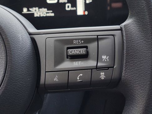 Certified 2025 Nissan Kicks SV w/ Charging Package image 21