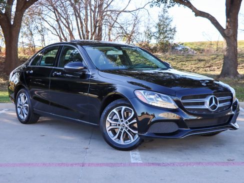 Used 2018 Mercedes-Benz C 300 4MATIC Sedan image 1