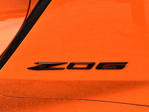 Used 2023 Chevrolet Corvette Z06 w/ Z07 Performance Package RWD image 31