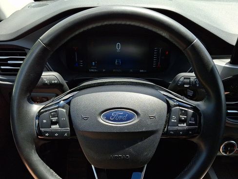 Used 2024 Ford Escape Active AWD/4WD image 18