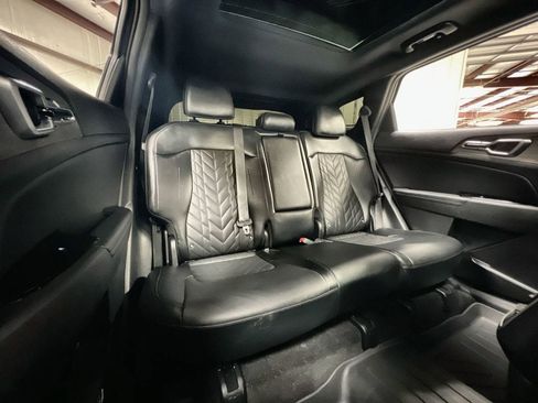 Used 2024 Kia Sportage X-Pro AWD/4WD image 22