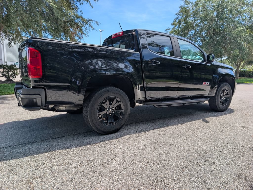 Used 2021 Chevrolet Colorado Z71 w/ Z71 Midnight Edition RWD image 9