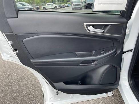 Used 2024 Ford Edge SEL w/ Convenience Package AWD/4WD image 29