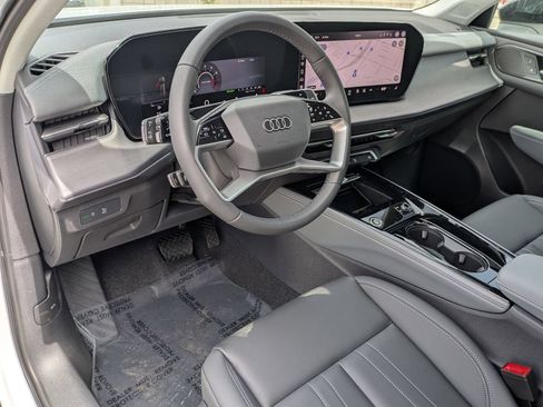 New 2026 Audi Q3 quattro 2.0T AWD/4WD image 8