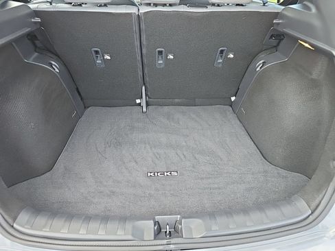 Used 2024 Nissan Kicks SR w/ SR Premium Package FWD image 25