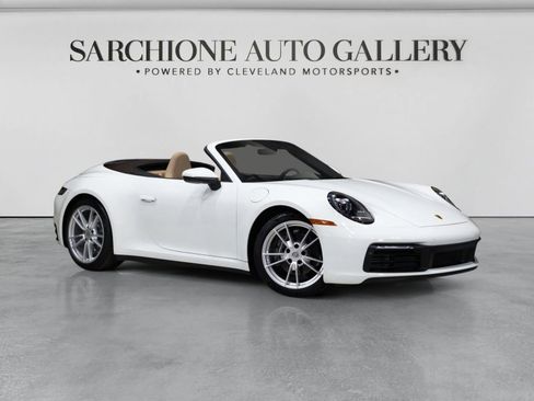 Used 2024 Porsche 911 Carrera RWD image 1