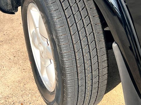 Used 2001 Nissan Pathfinder LE image 58