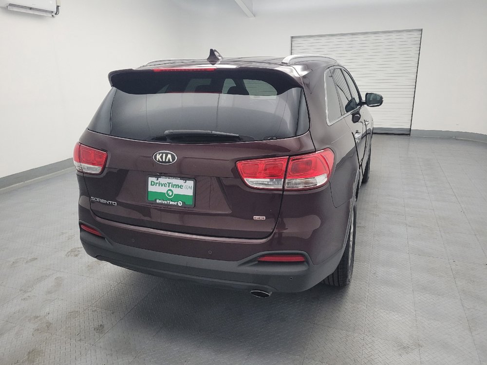 Used 2018 Kia Sorento FWD image 7