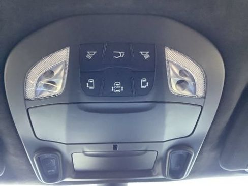 Certified 2024 Chrysler Pacifica Pinnacle FWD image 33