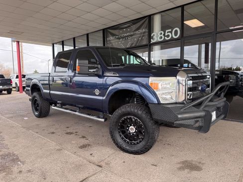 Used 2015 Ford F250 Lariat w/ Lariat Ultimate Package image 9