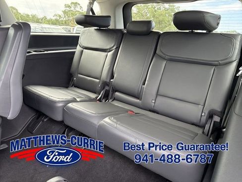 New 2026 Ford Expedition Max Active RWD image 12
