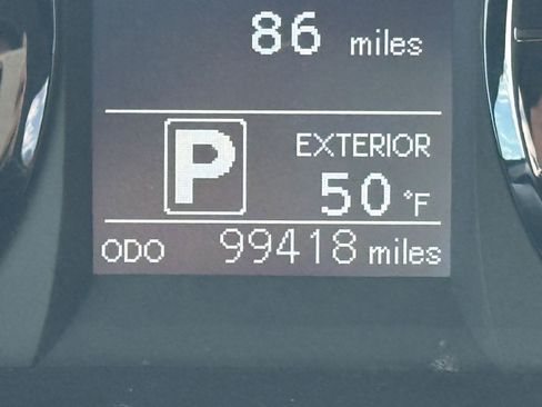 Used 2017 Toyota Sienna LE image 22