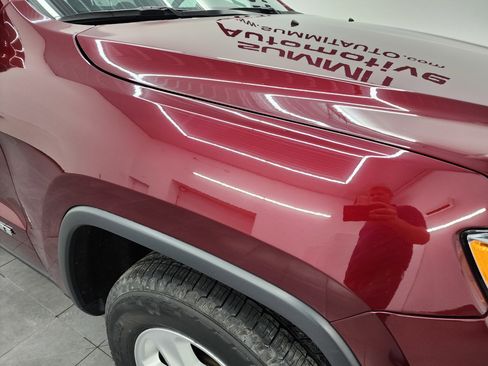 Used 2017 Jeep Grand Cherokee Laredo w/ Quick Order Package 23E image 23