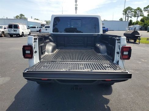Used 2020 Jeep Gladiator Rubicon image 8