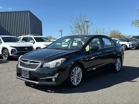 Used 2016 Subaru Impreza 2.0i Premium AWD/4WD image 3