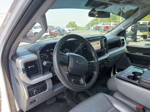 Used 2024 Ford F350 XL w/ XL Driver Assist Package AWD/4WD image 40