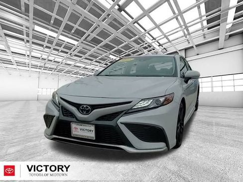 Used 2023 Toyota Camry XSE image 8