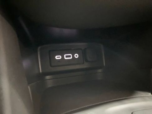 Used 2022 Chevrolet Equinox LT FWD image 54