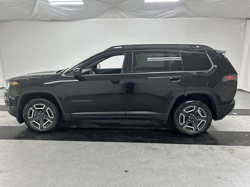 New 2026 Jeep Cherokee Laredo AWD/4WD image 5