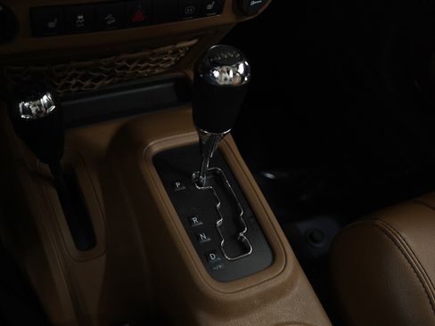 Used 2012 Jeep Wrangler Unlimited Sahara w/ Connectivity Group image 23